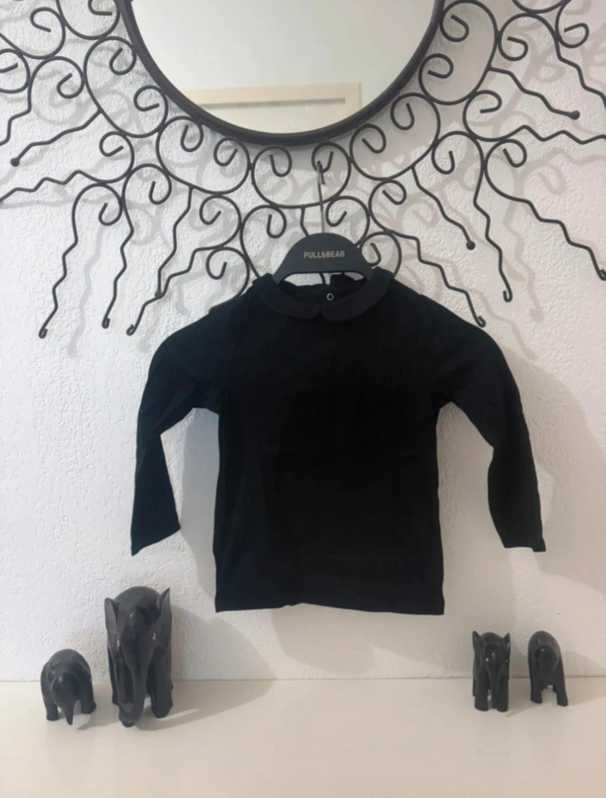 🔵 Zwart T-shirt met halsband - kiabi eco ontwerp – photo 2